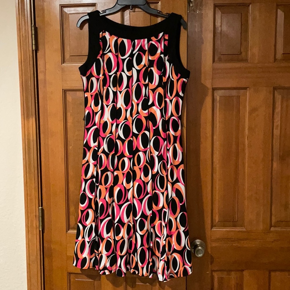 Sandra Darren Size 10.  Nice condition.
